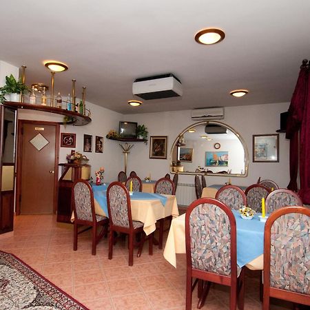Bed & Breakfast Villa Klara Icici Luaran gambar