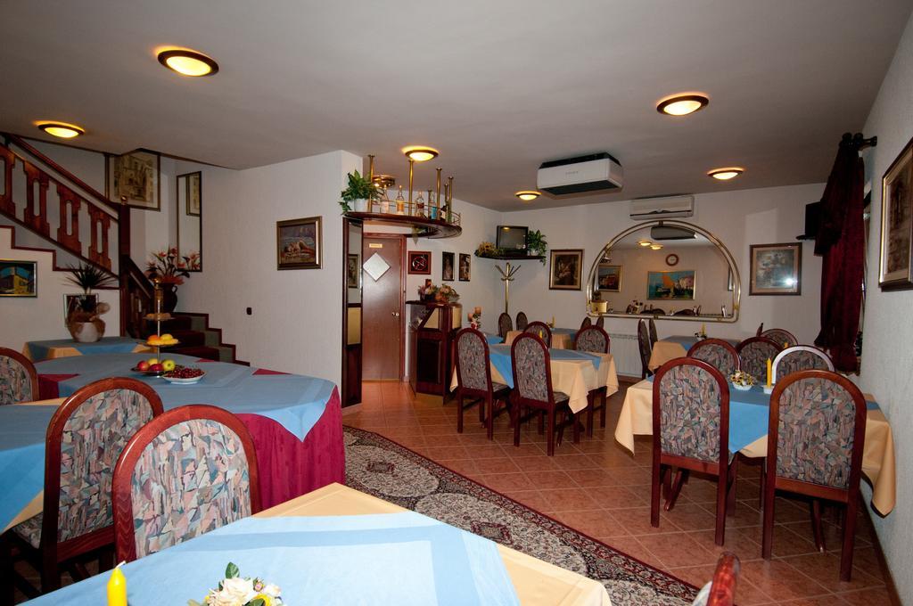 Bed & Breakfast Villa Klara Icici Luaran gambar