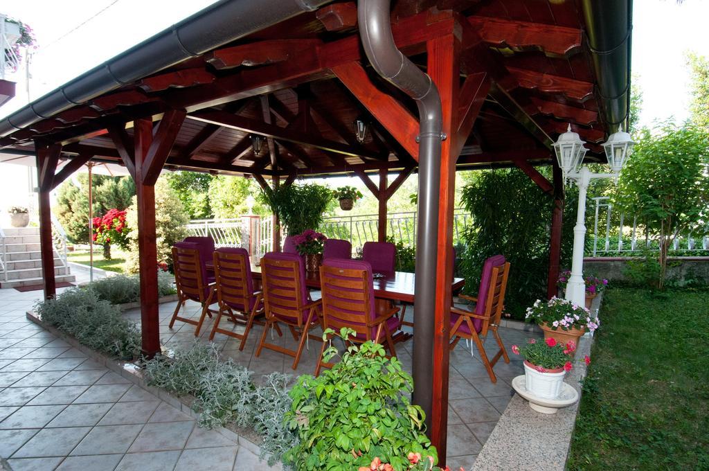 Bed & Breakfast Villa Klara Icici Luaran gambar