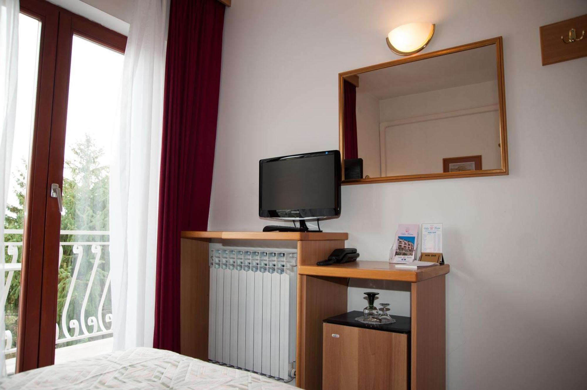Bed & Breakfast Villa Klara Icici Bilik gambar